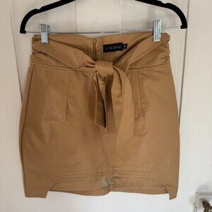 NWOT In The Style Tan Faux Leather/Pleather Mini Skirt
